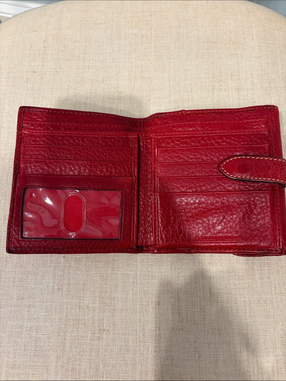 Dooney & Bourke Red Pebbled Leather Wallet with Logo Plaque - Picture 2 of 4
